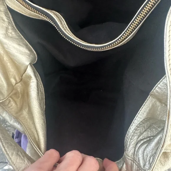 Valentino Garavani Gold Metallic Leather Hobo Bag Y2K Vintage - Picture 13 of 16